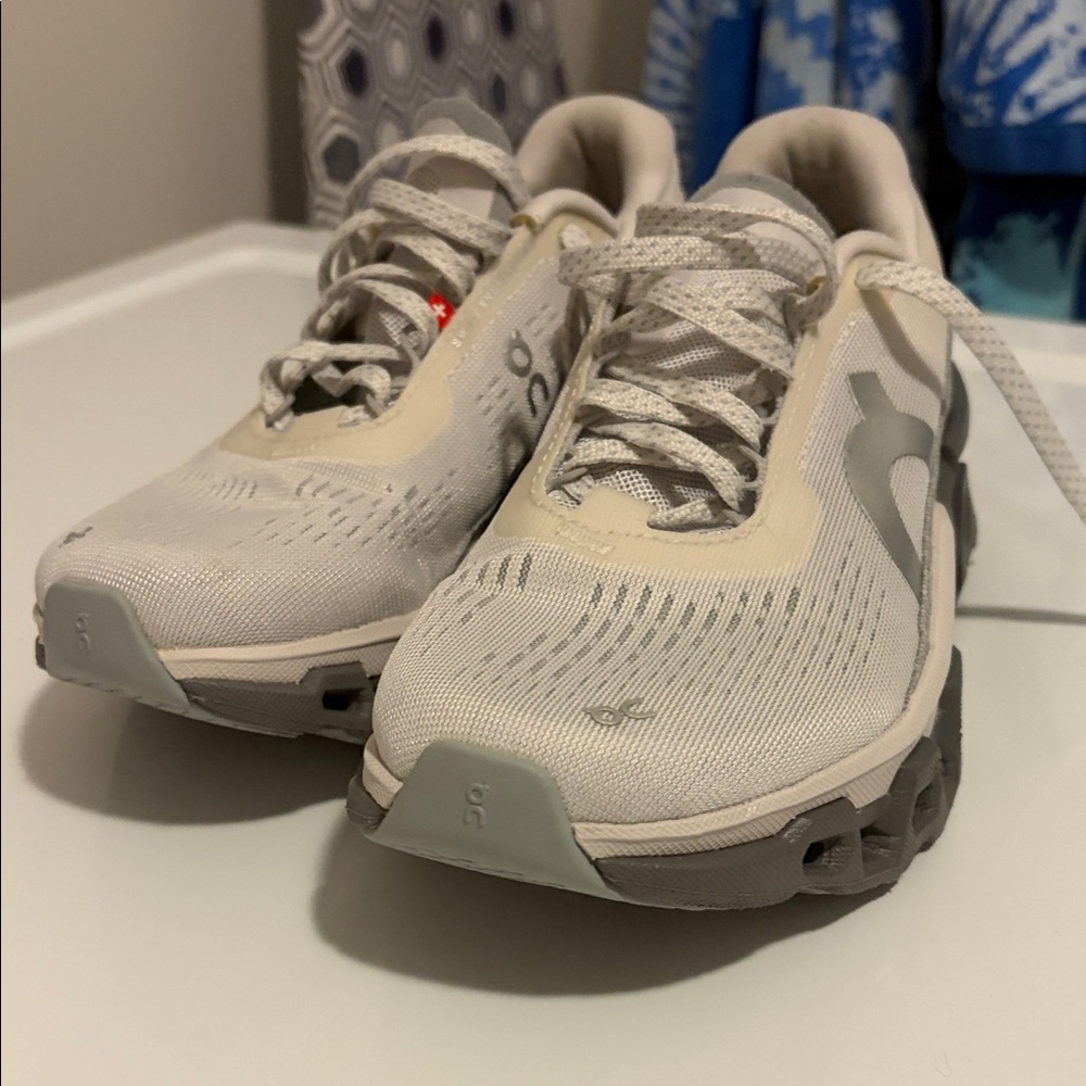 On Running Cream and Gray Athletic Shoes - Picture 9 of 10